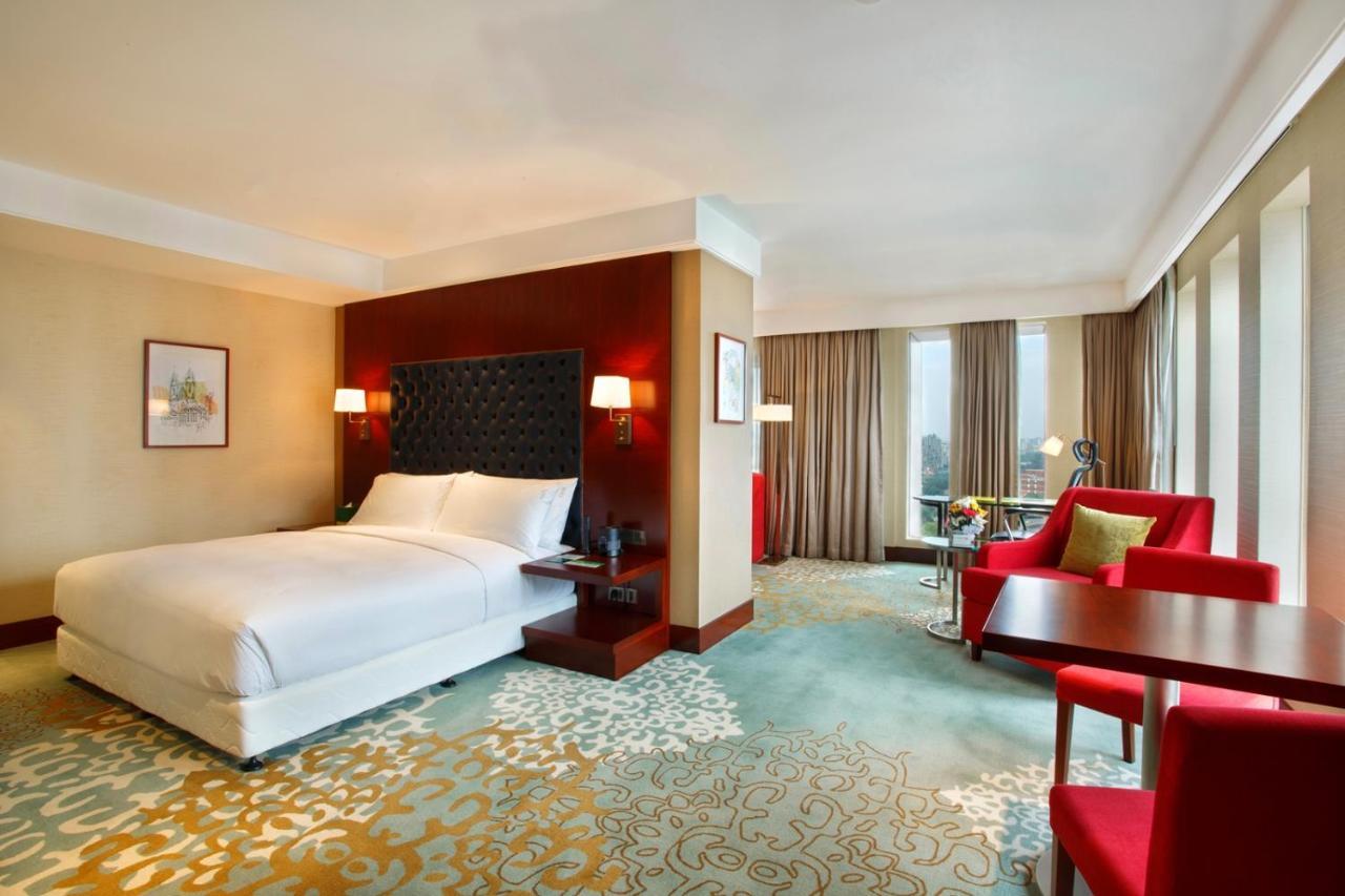 Holiday Inn Dhaka City Centre By Ihg Exteriör bild