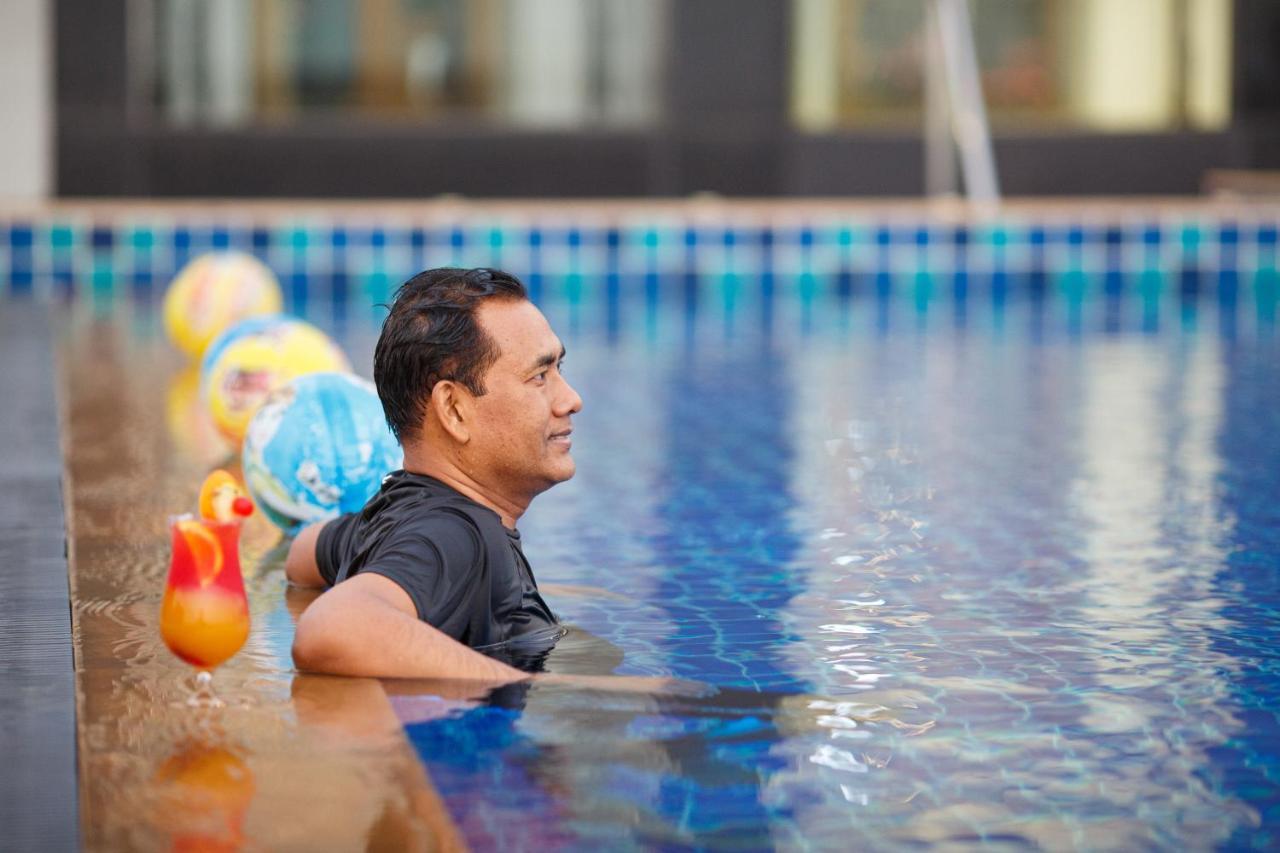 Holiday Inn Dhaka City Centre By Ihg Exteriör bild
