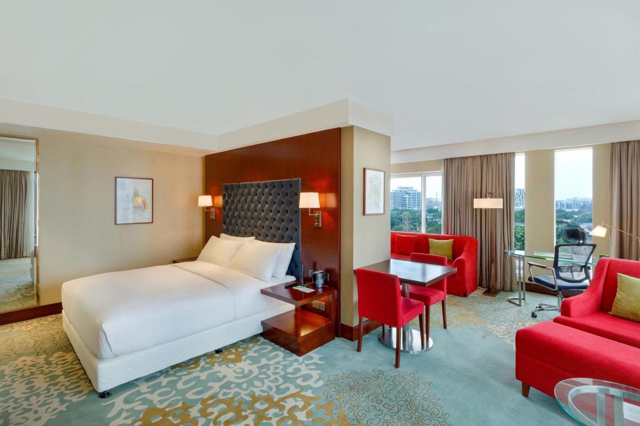 Holiday Inn Dhaka City Centre By Ihg Exteriör bild