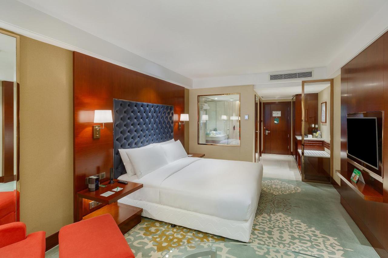 Holiday Inn Dhaka City Centre By Ihg Exteriör bild